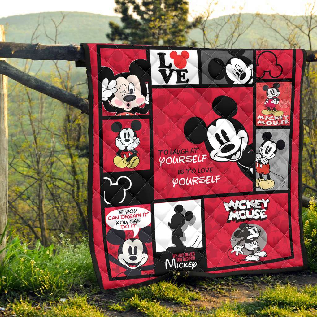 Love Yourself Mouse Quilt