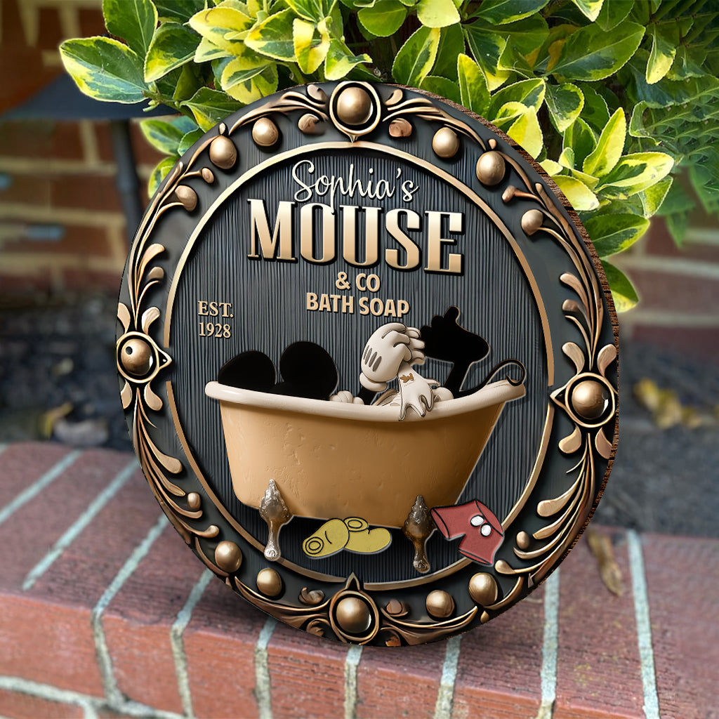 Mouse Bath Soap Company - Personalized Mouse Round Wood Sign