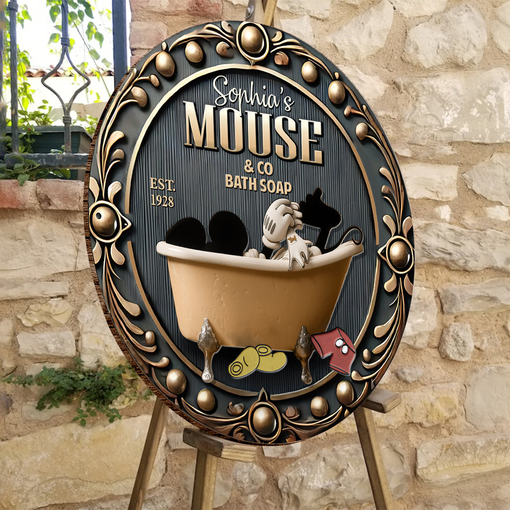 Mouse Bath Soap Company - Personalized Mouse Round Wood Sign