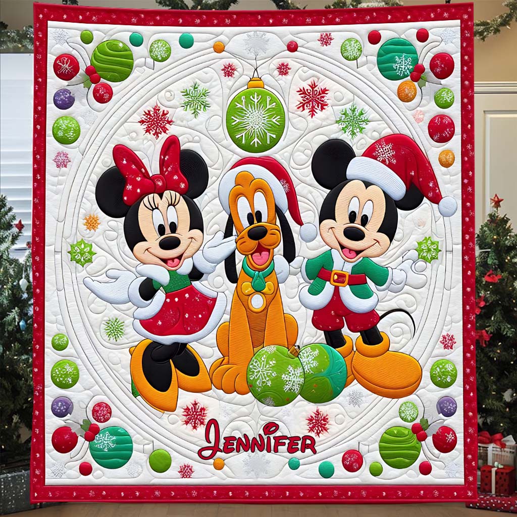 Magical Christmas - Personalized Mouse Quilt