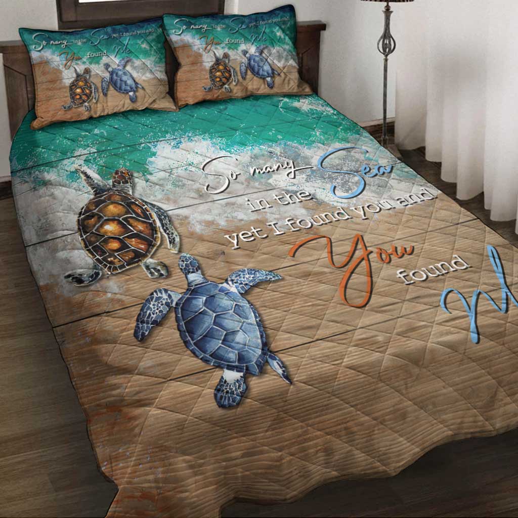 So Many In The Ocean - Turtle Personalized Quilt Set