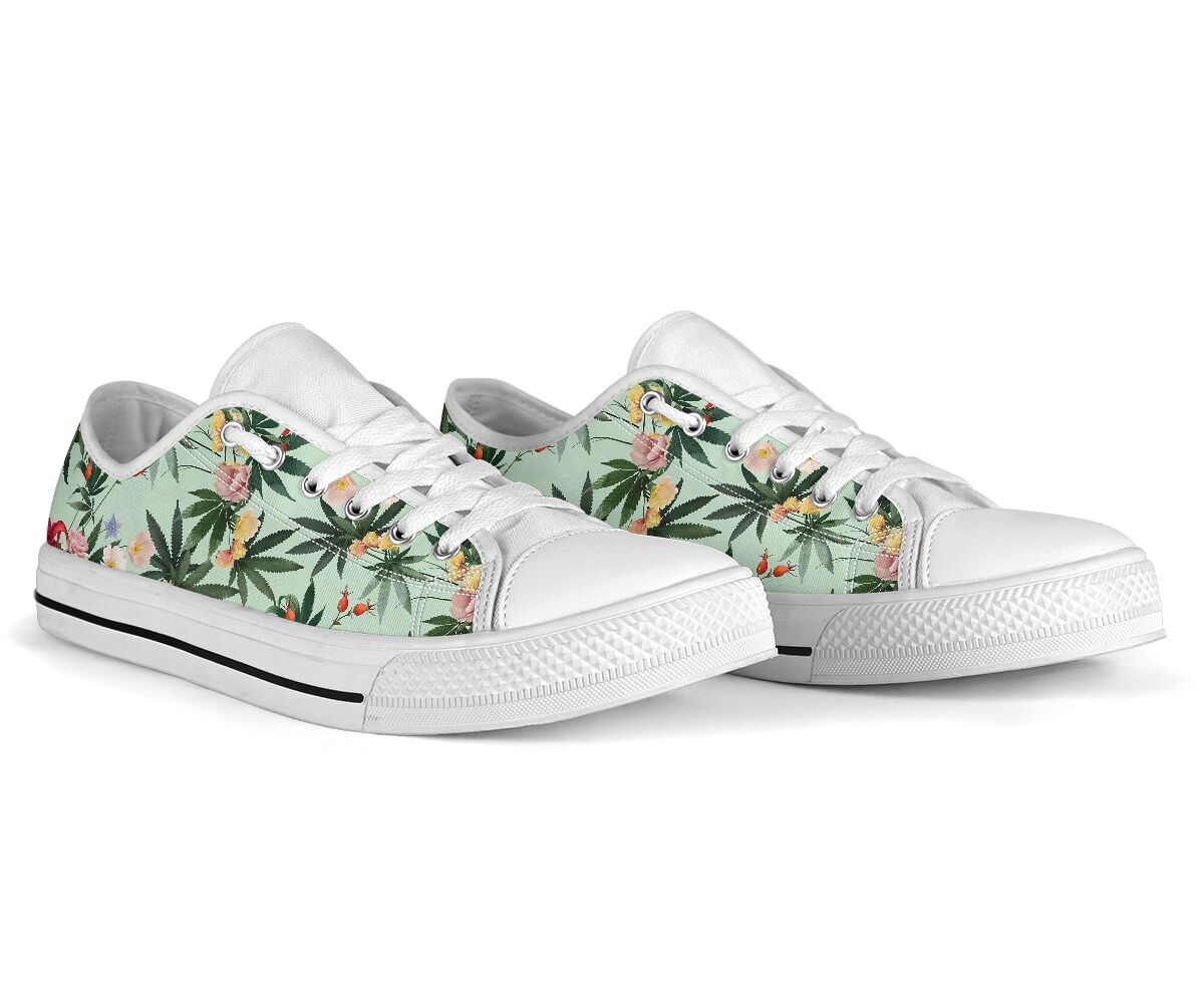 Floral Pattern - Weed Low Top Shoes 0822