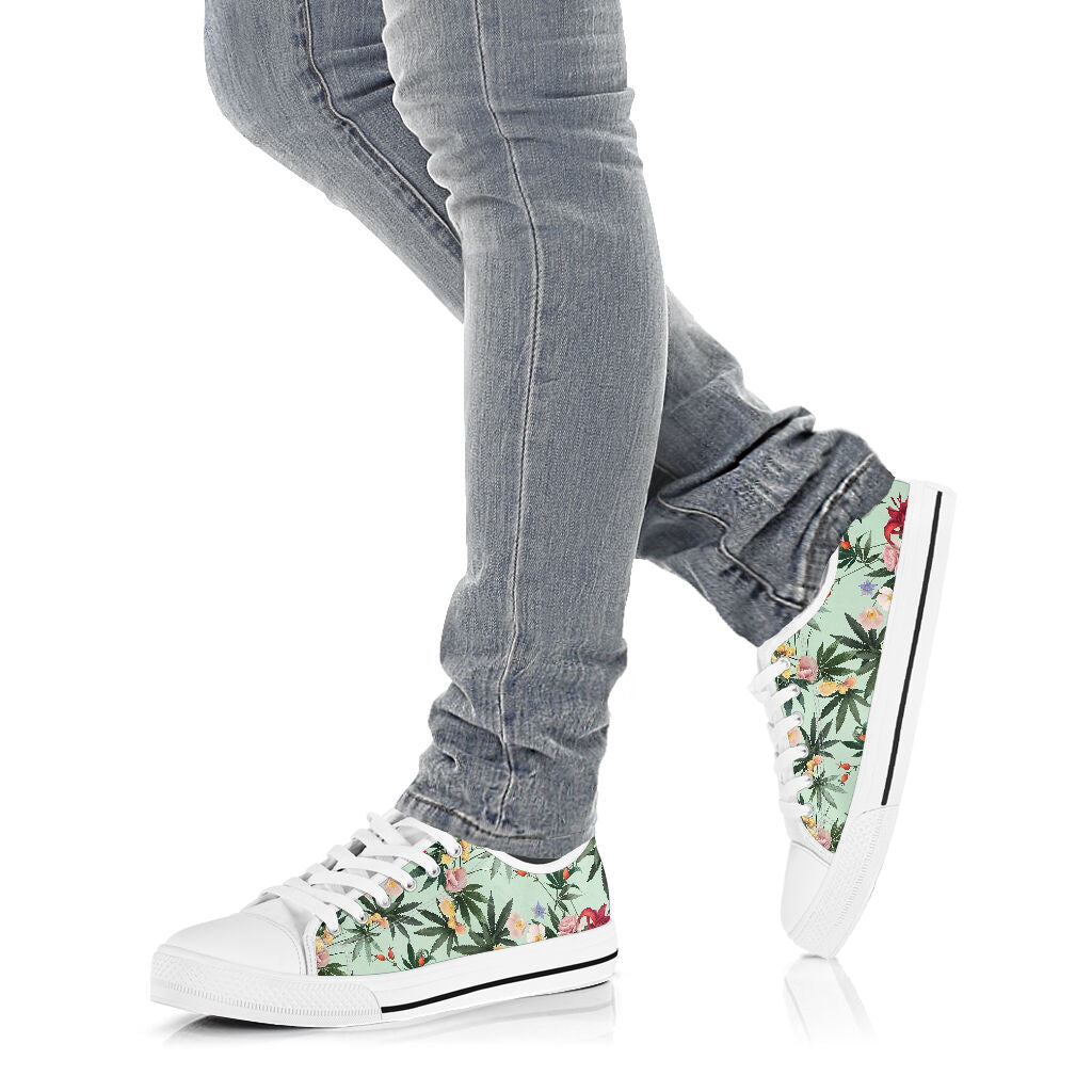 Floral Pattern - Weed Low Top Shoes 0822