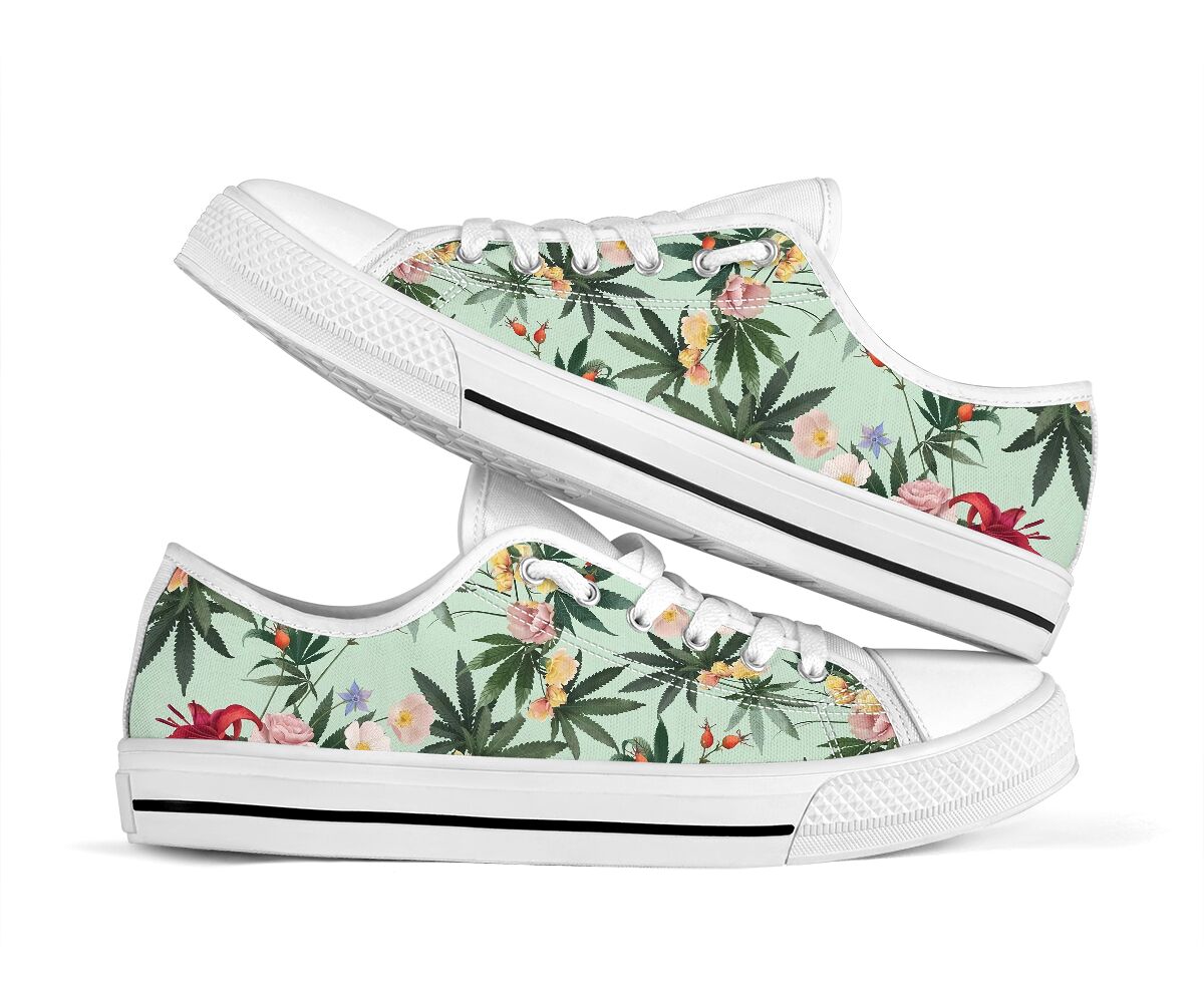 Floral Pattern - Weed Low Top Shoes 0822