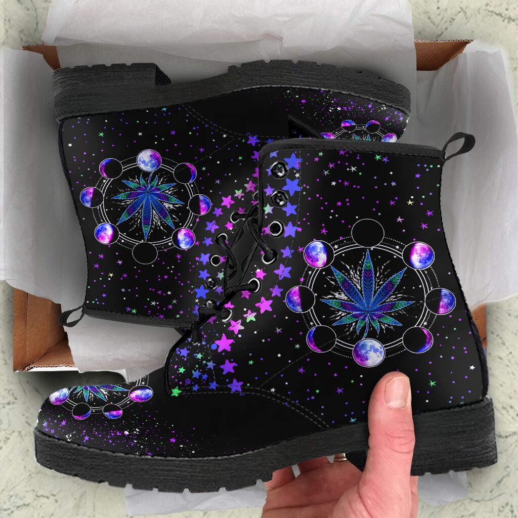 Moon Phases 420 - Weed Leather Boots 0622