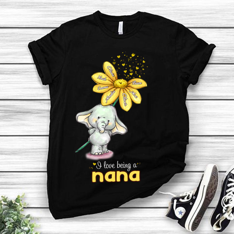 I Love Being A Nana - Personalized Mother's Day Grandma T-shirt and Hoodie