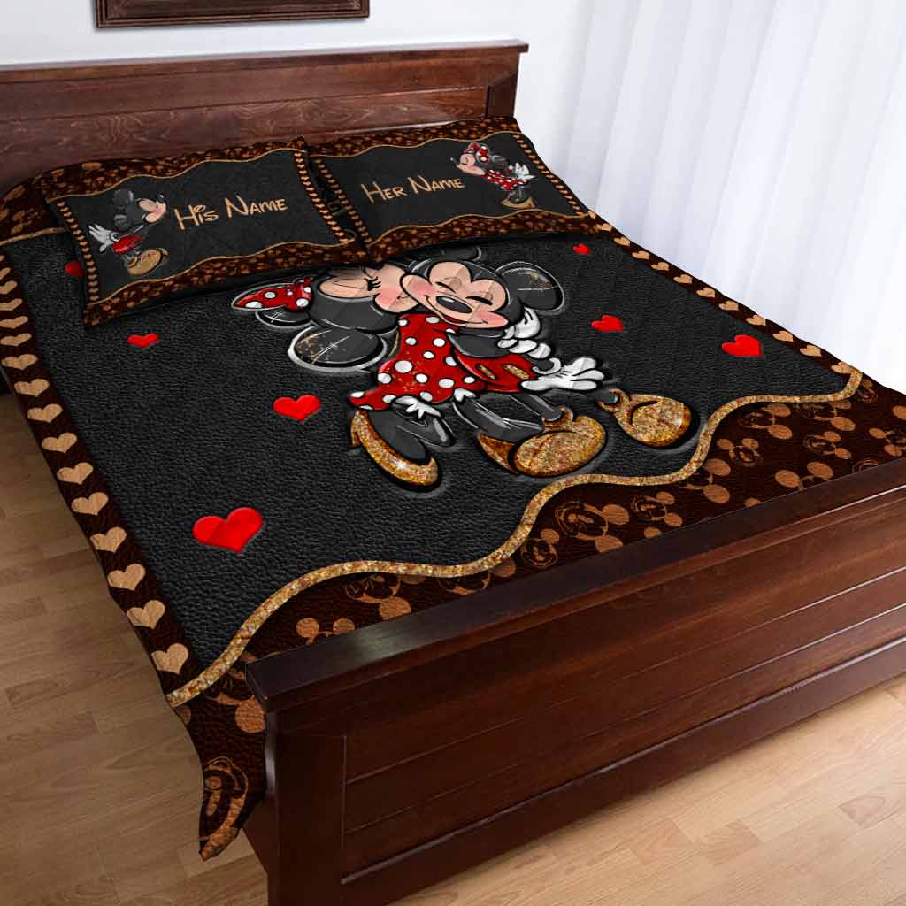 Cute Mouse Ears - Personalized Quilt Set With Leather Pattern Print