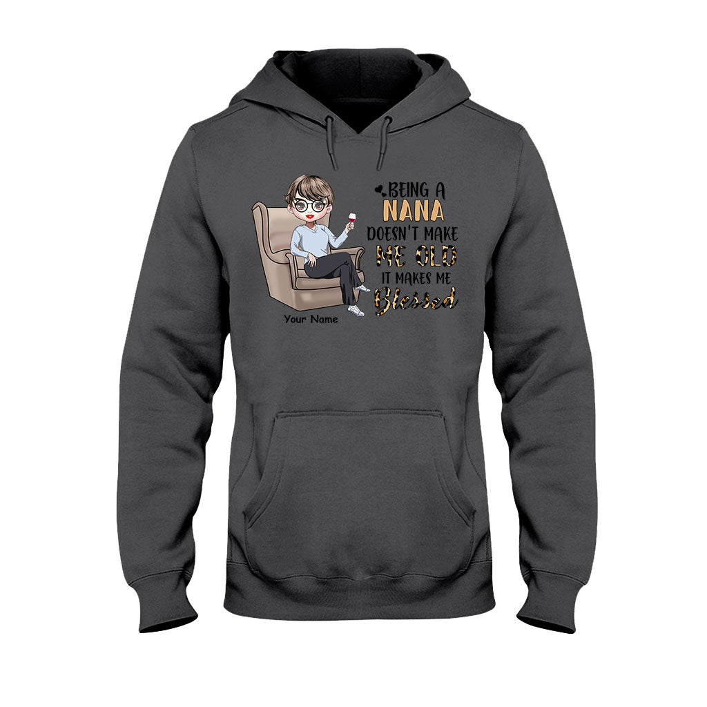 Being A Grandma Doesn't Make Me Old - Personalized Mother's Day T-shirt and Hoodie