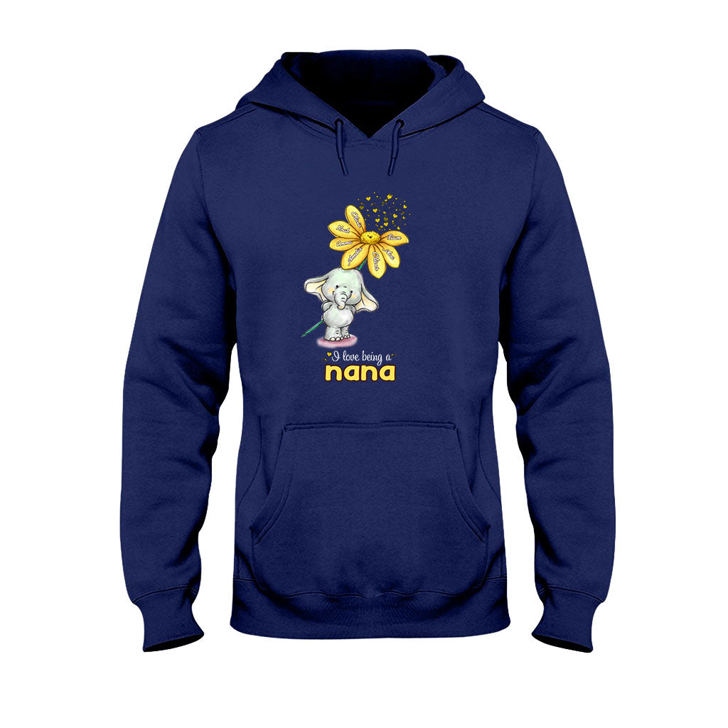 I Love Being A Nana - Personalized Mother's Day Grandma T-shirt and Hoodie