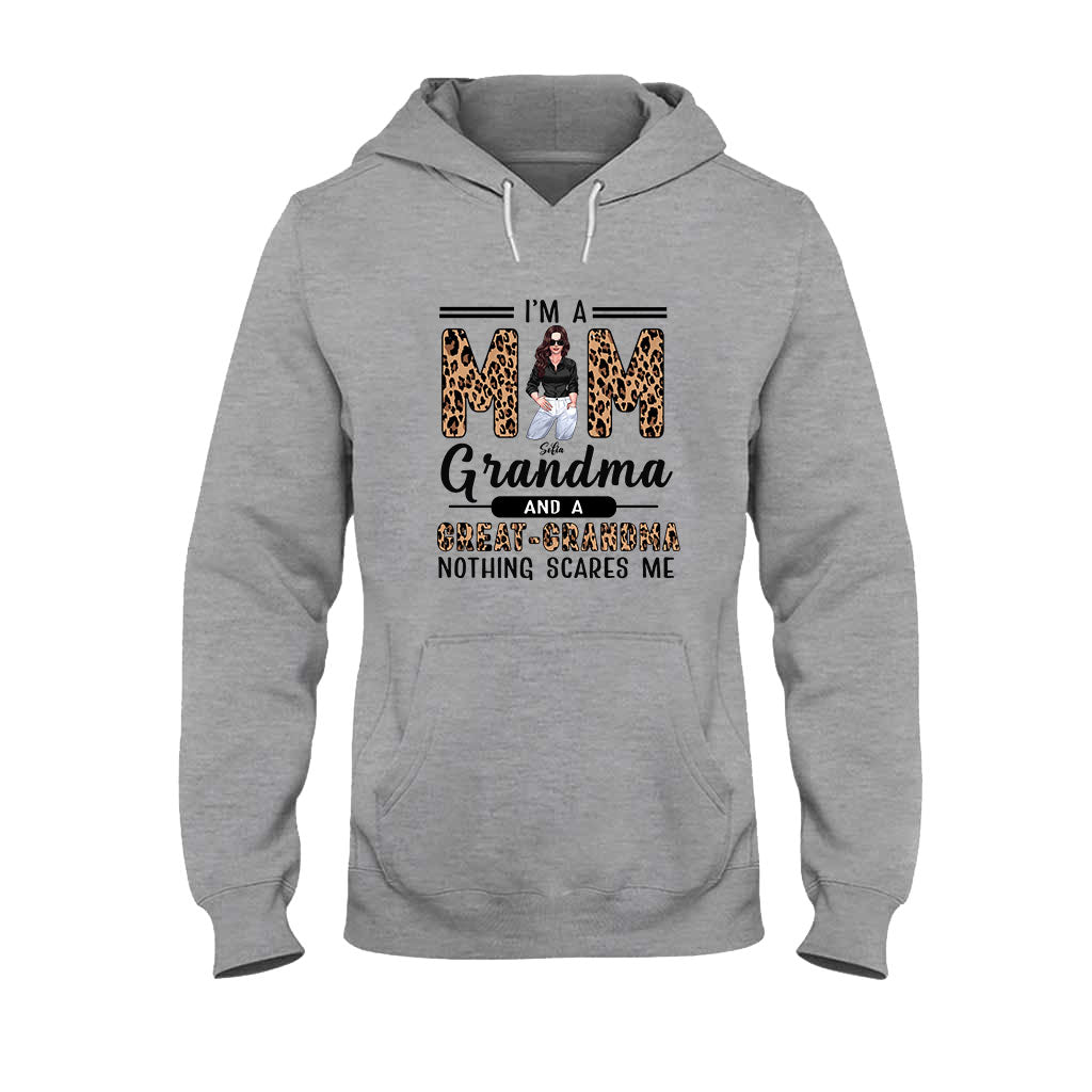 I'm A Mom A Grandma And A Great Grandma - Personalized T-shirt and Hoodie