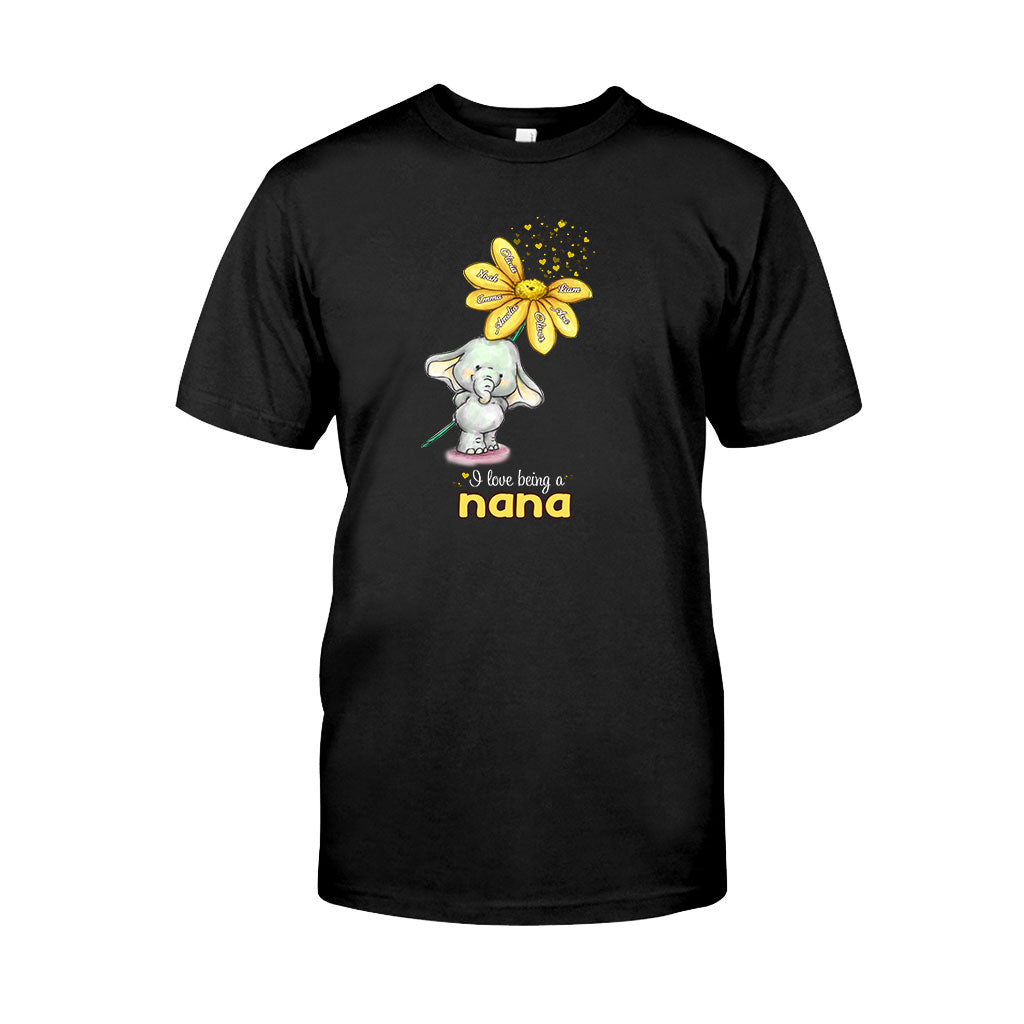 I Love Being A Nana - Personalized Mother's Day Grandma T-shirt and Hoodie