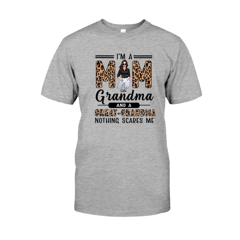 I'm A Mom A Grandma And A Great Grandma - Personalized T-shirt and Hoodie