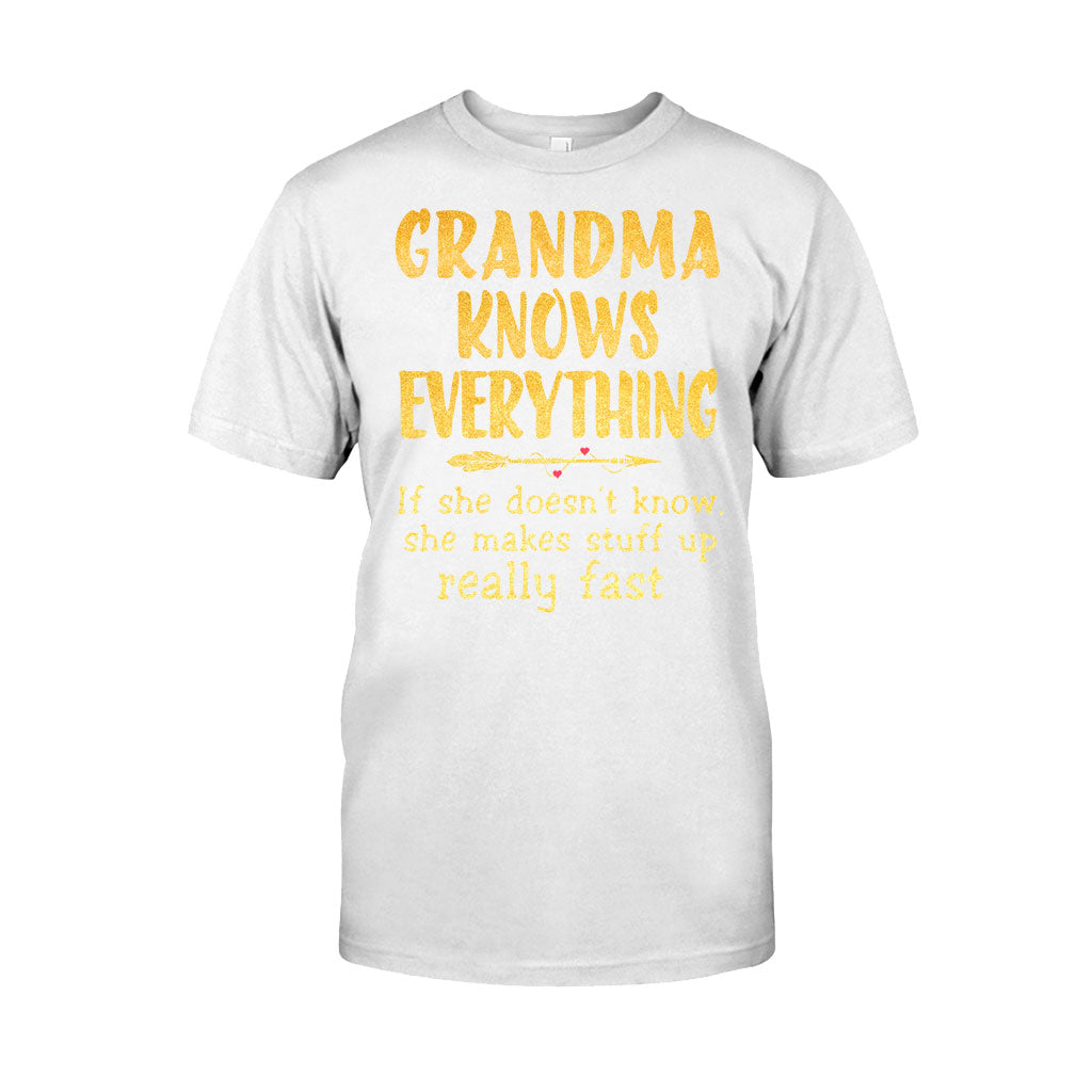 Grandma Knows Everything T-shirt And Hoodie 072021