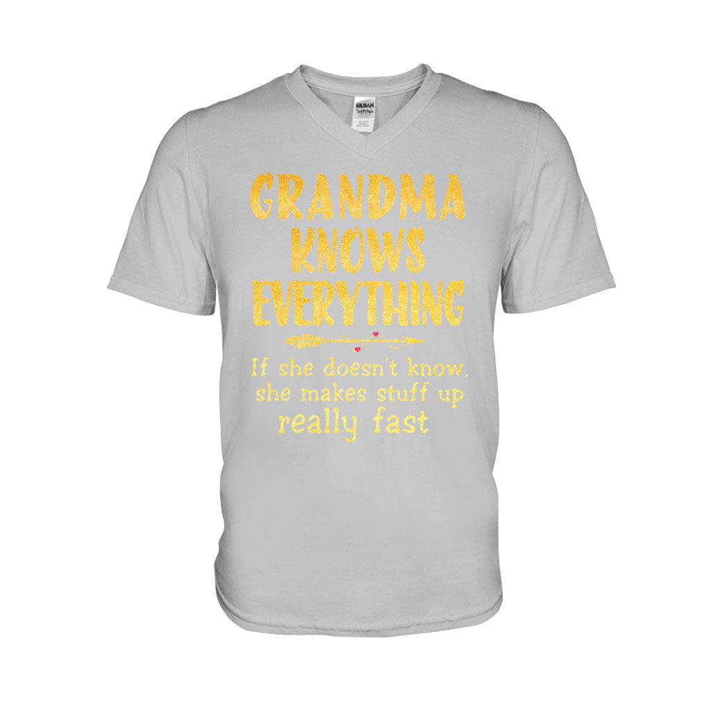 Grandma Knows Everything T-shirt And Hoodie 072021