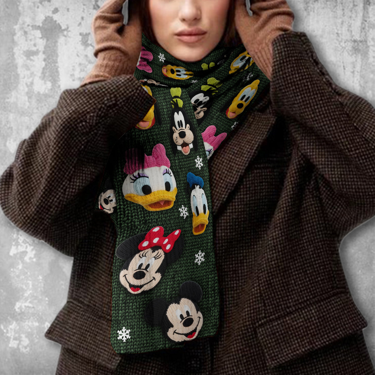 Magical Friends - Personalized Mouse Knitted Scarf