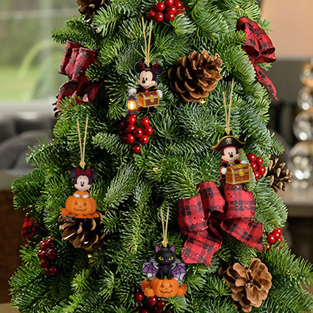 Halloween Magic - Personalized Mouse Advent Calendar With Ornaments