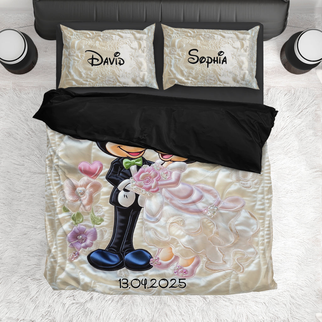 Happily Ever After - Personalized Mouse Bedding Set