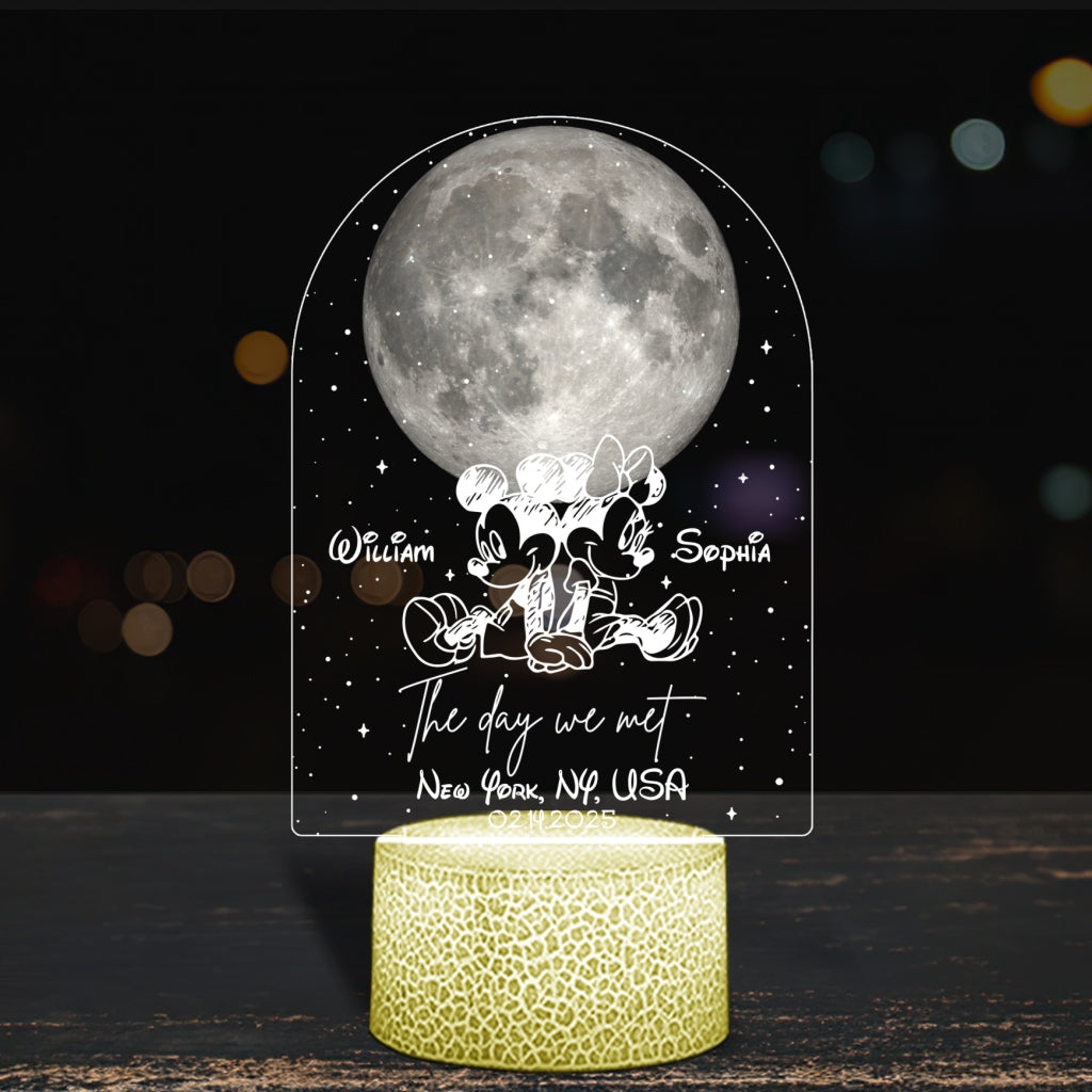 The Night We Met - Personalized Mouse Couple Shaped Plaque Light Base