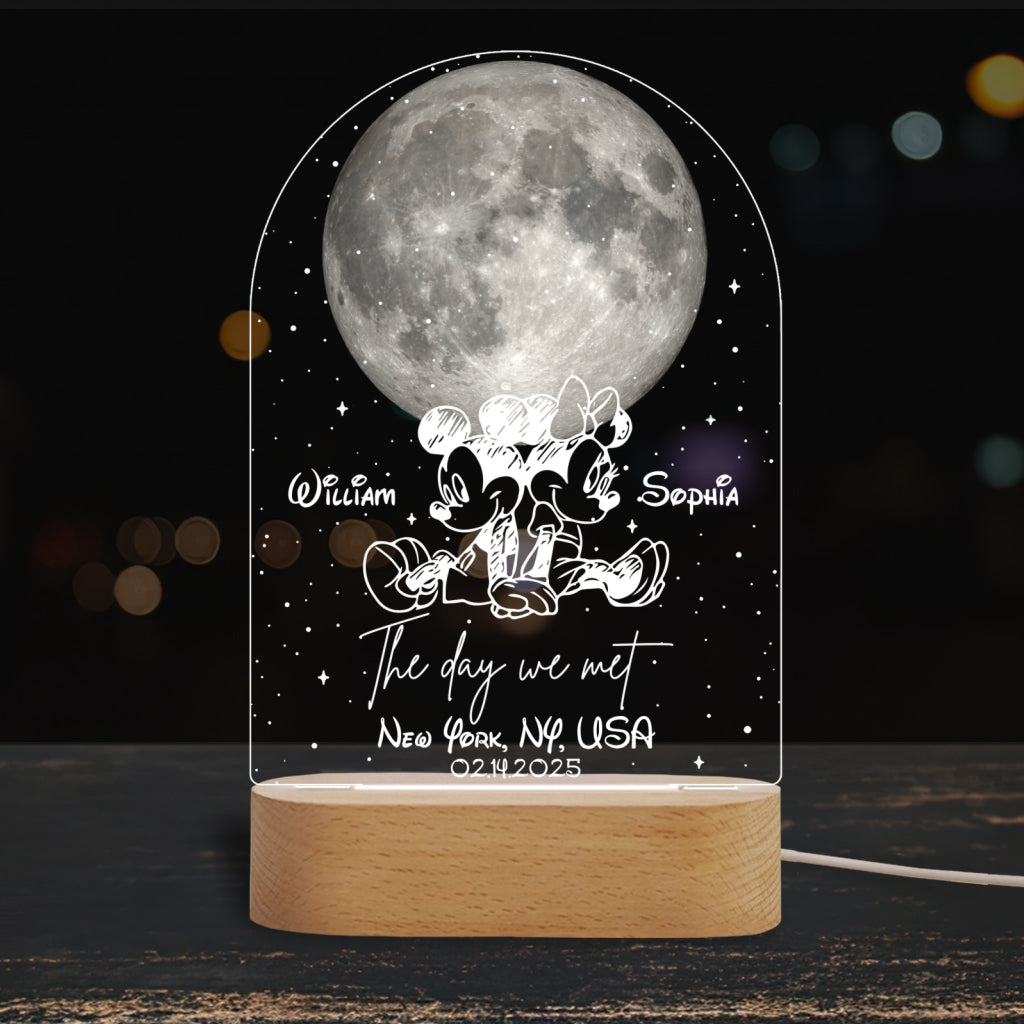 The Night We Met - Personalized Mouse Couple Shaped Plaque Light Base