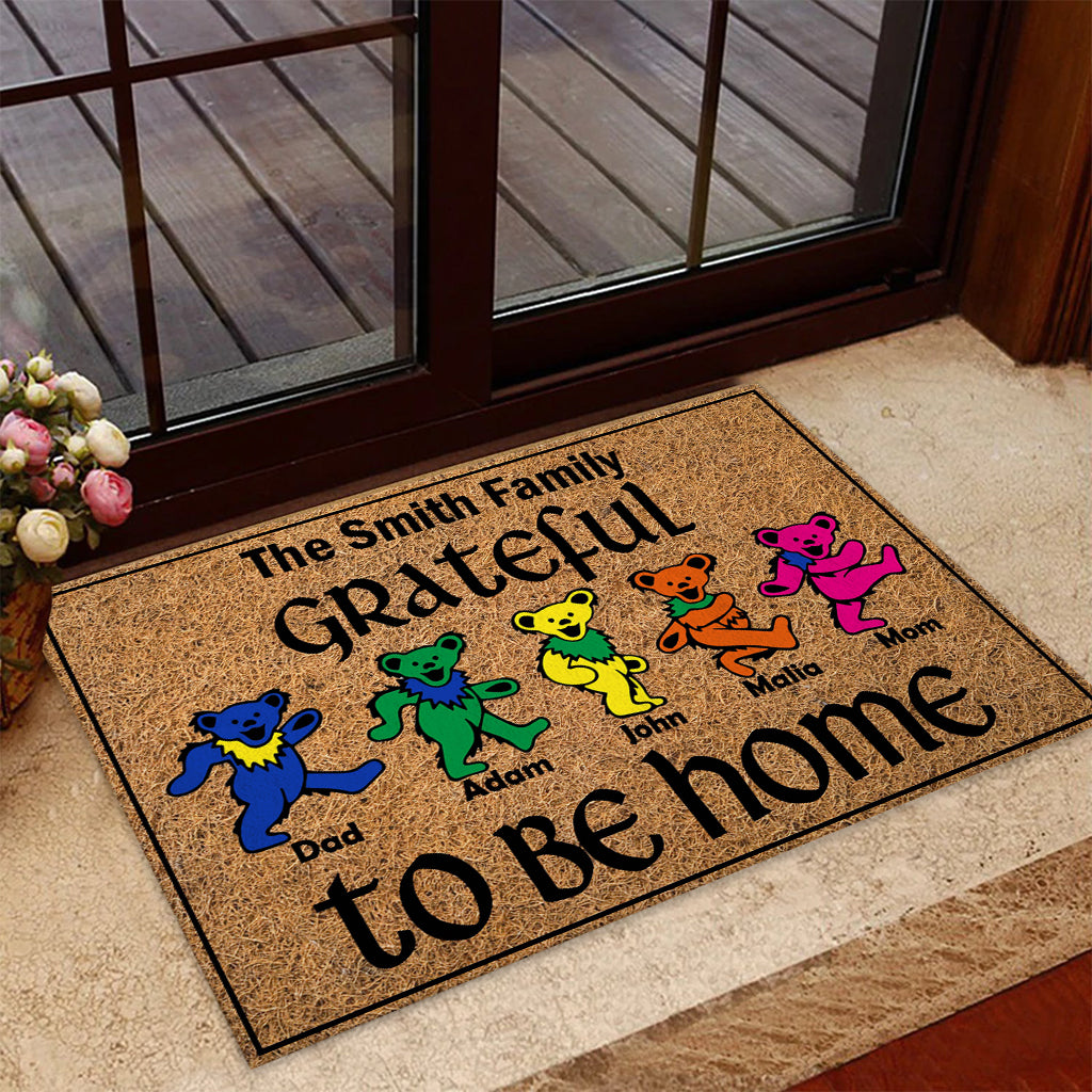 Grateful To Be Home - Personalized Family Doormat