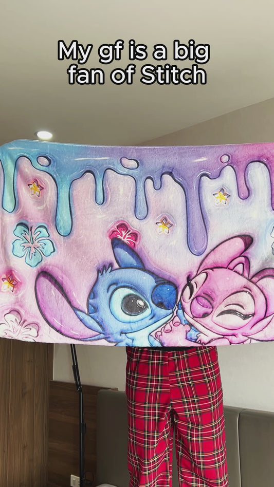 I'm Yours No Returns Or Refunds - Personalized Ohana Blanket