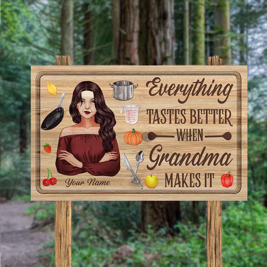 Everything Tastes Better When Grandma Makes It - Personalized Horizontal Rectangle Wood Sign