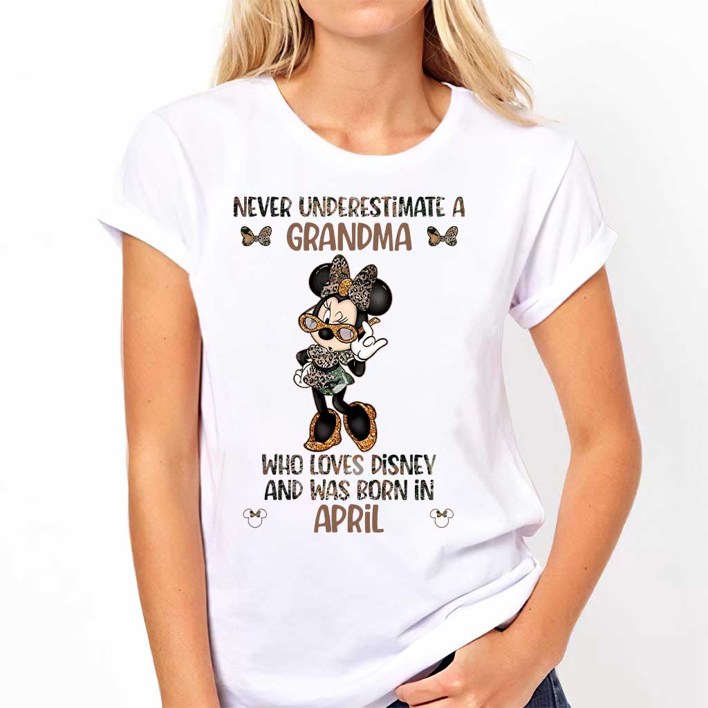 Never Underestimate A Grandma - Personalized Mother's Day Mouse T-shirt and Hoodie