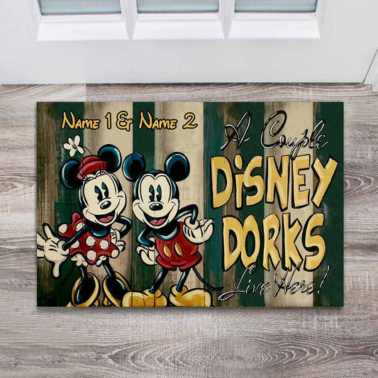 A Couple Live Here - Personalized Mouse Doormat