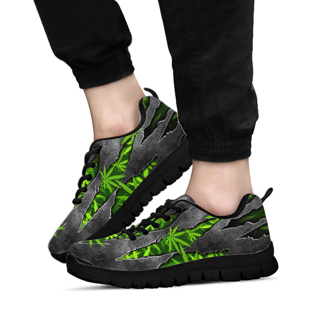 Into The Garden - Weed Sneakers 0822