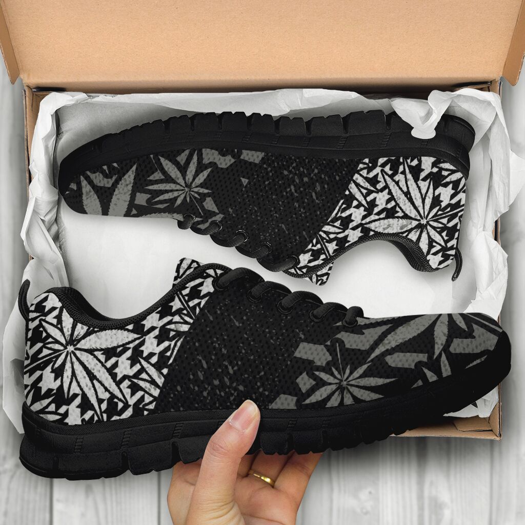 Black And White Weed - Weed Sneakers 0822