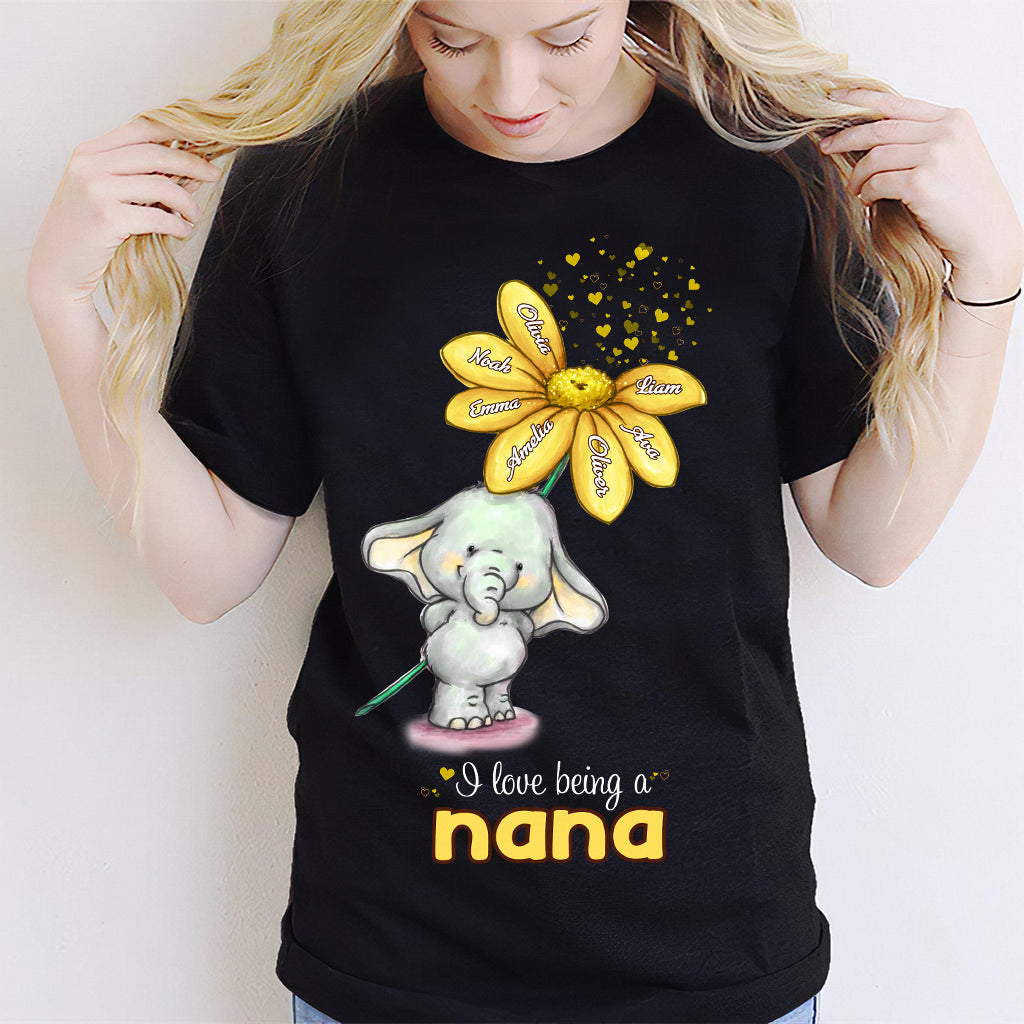 I Love Being A Nana - Personalized Mother's Day Grandma T-shirt and Hoodie