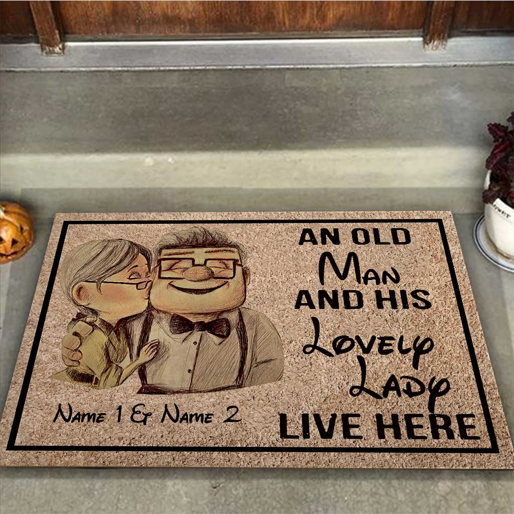 An Old Man And His Lovely Lady - Personalized Couple Mouse Doormat