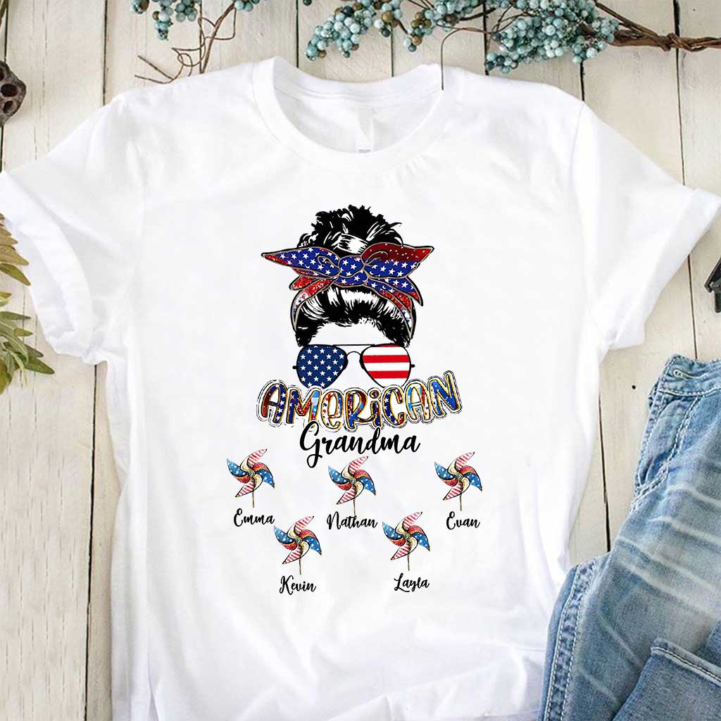 Love Being A Grandma - Personalized Independence Day Grandma T-shirt and Hoodie
