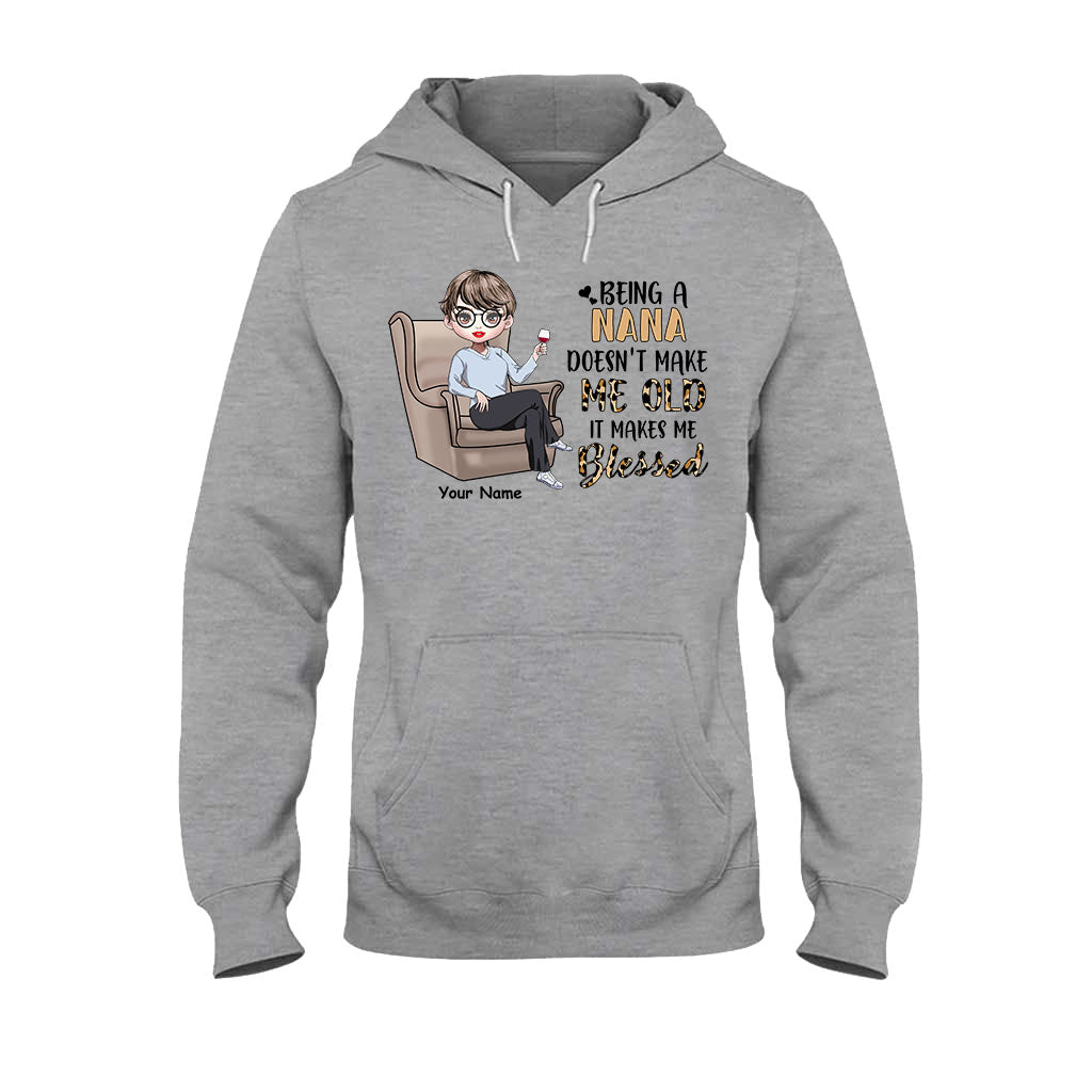 Being A Grandma Doesn't Make Me Old - Personalized Mother's Day T-shirt and Hoodie