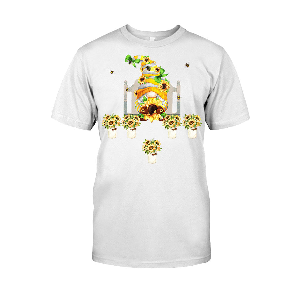 I Love Being Nana - Personalized Mother's Day Grandma T-shirt and Hoodie