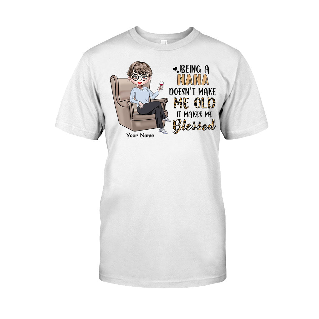 Being A Grandma Doesn't Make Me Old - Personalized Mother's Day T-shirt and Hoodie