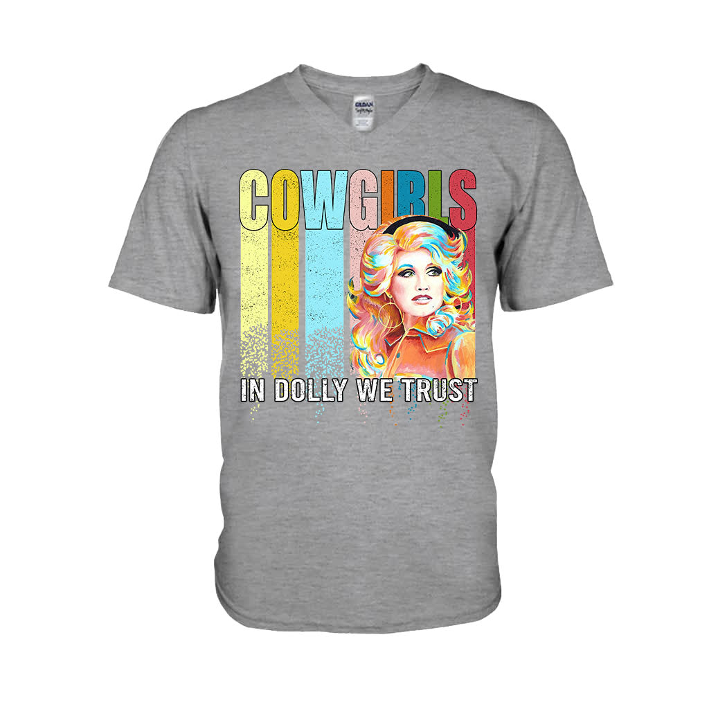 In Dolly We Trust - Country Girl T-shirt and Hoodie